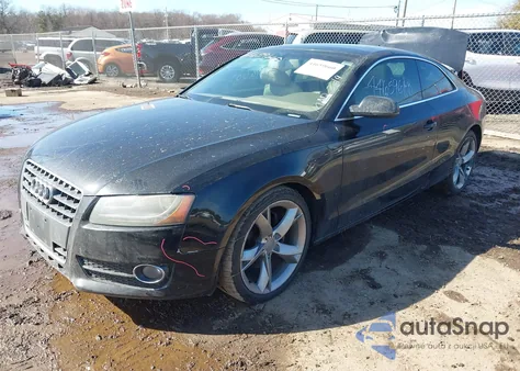 2011 Audi A5 2.0T Premium из США, поврежденный, VIN WAULFAFR5BA033643